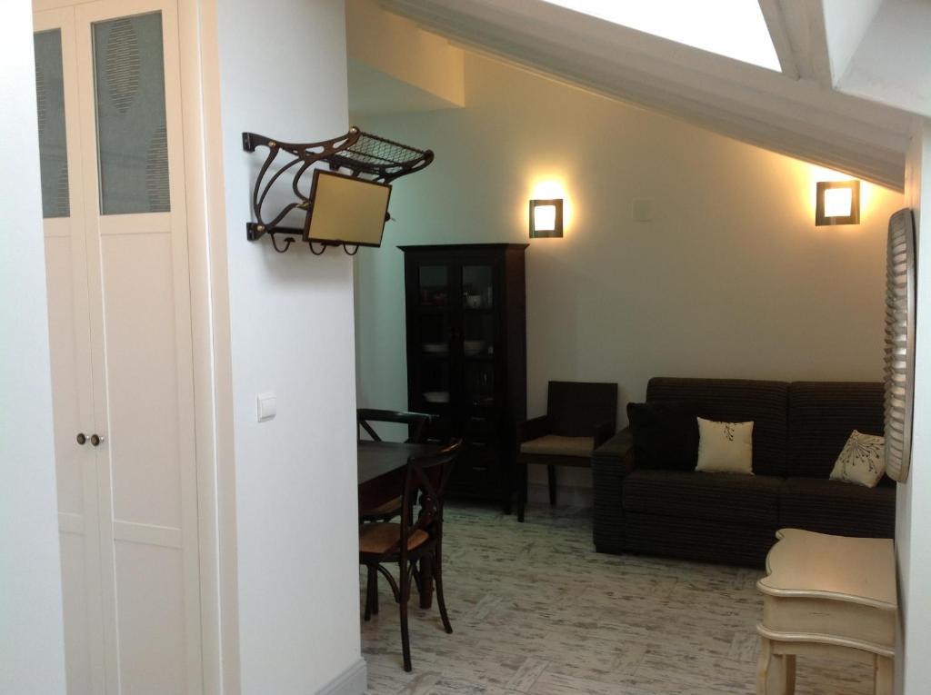 Apartamentos Rurales La Villa De Piedra Cartes Chambre photo