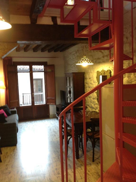 Apartamentos Rurales La Villa De Piedra Cartes Chambre photo