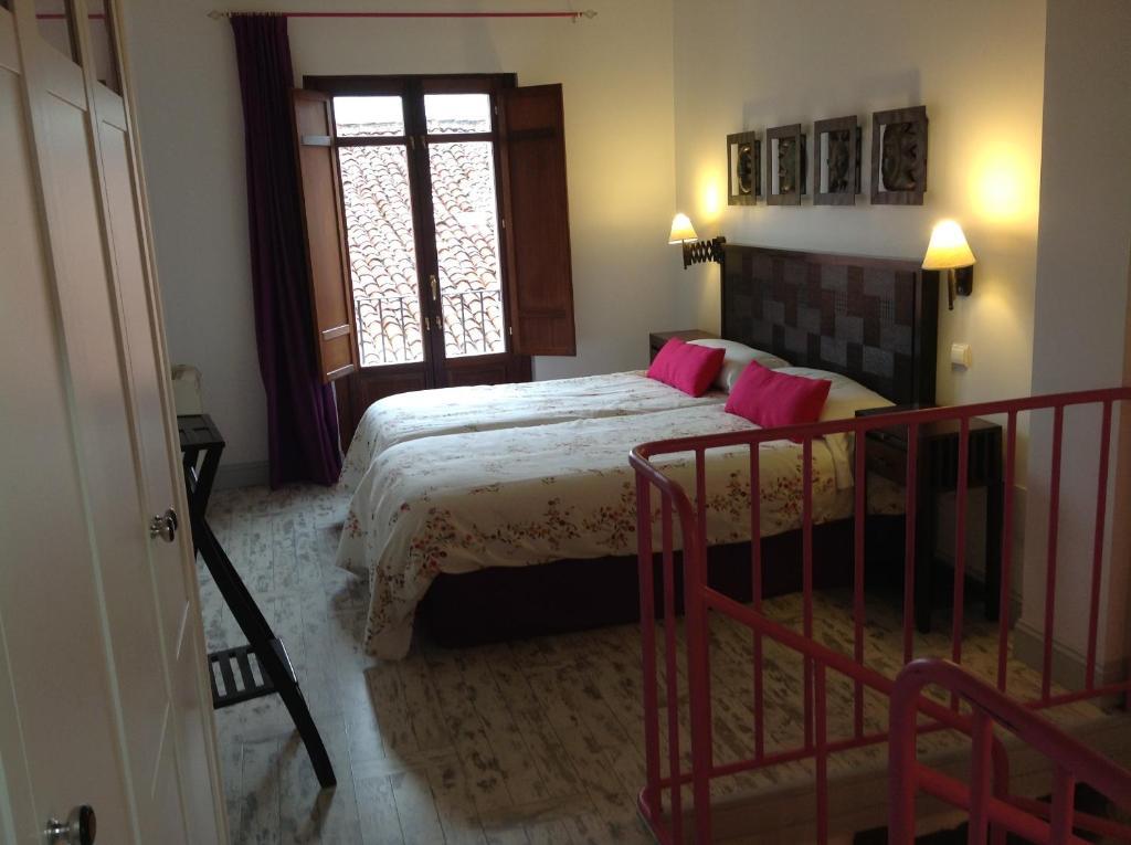 Apartamentos Rurales La Villa De Piedra Cartes Chambre photo