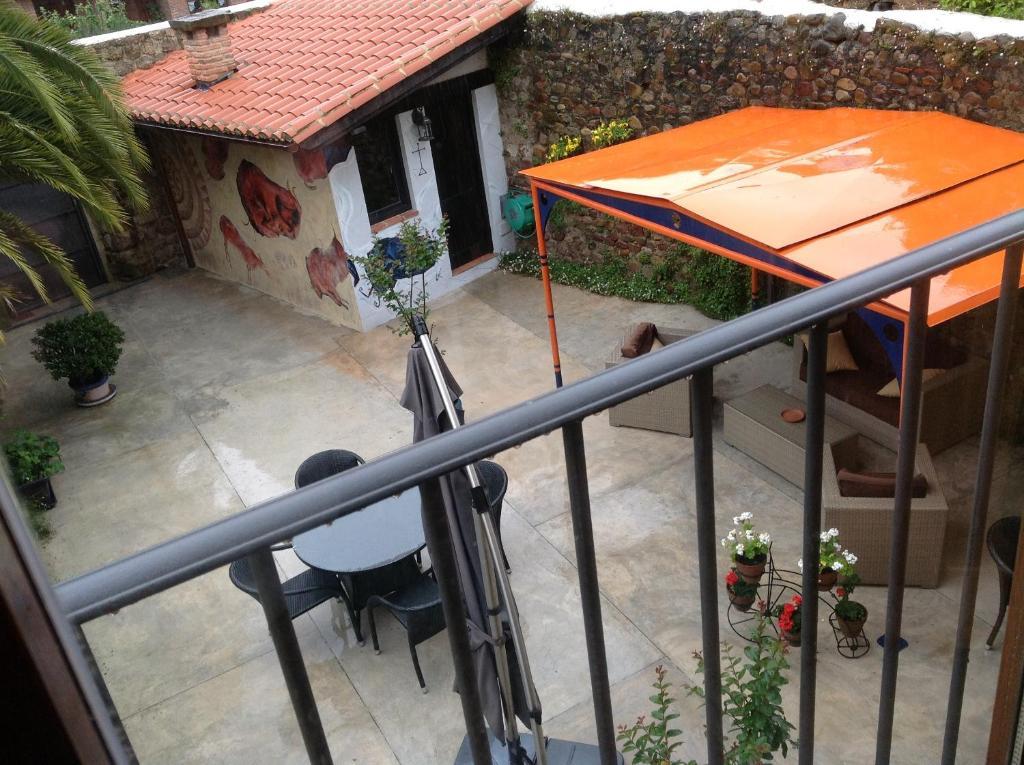 Apartamentos Rurales La Villa De Piedra Cartes Extérieur photo